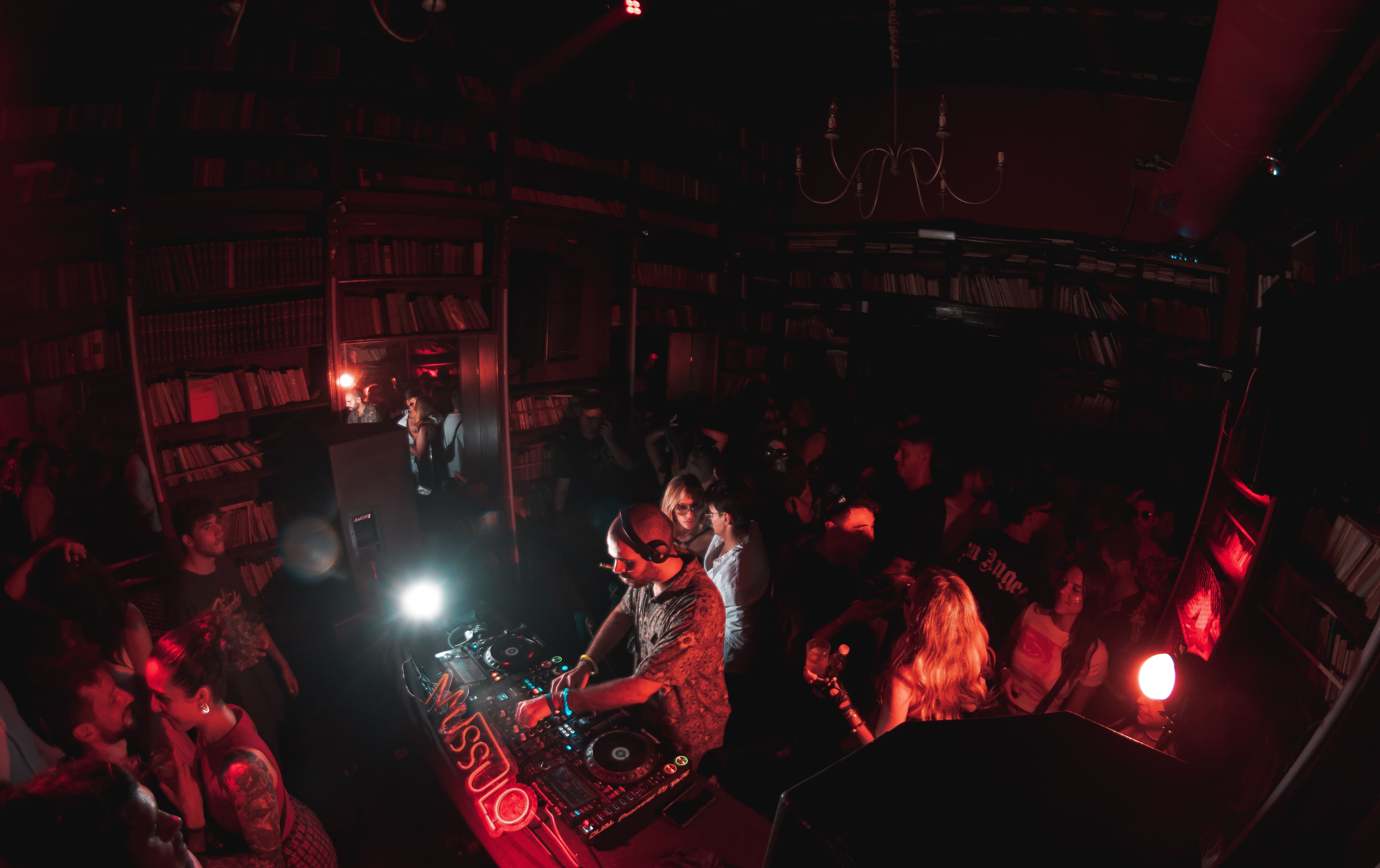 Ivan Sandhas Press 6